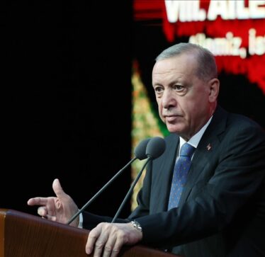 Erdoğan për sulmet në Gaza: Mos prisni të qëndrojmë të heshtur derisa po ndodhin mizori para syve tanë