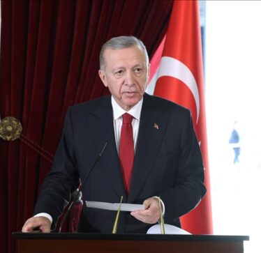Erdoğan: Jemi krenarë që sot festojmë 100-vjetorin e Republikës sonë