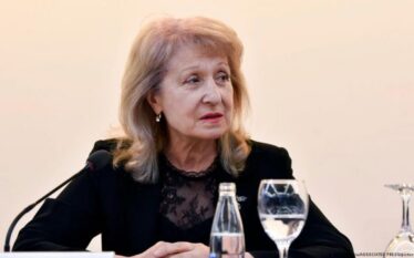 Trëndafilova në Prishtinë, çfarë tha për ndalimin e vizitave, dëshmitarët…