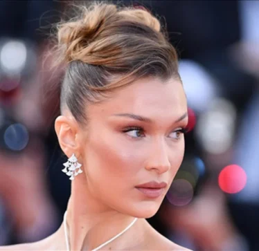 Bella Hadid, e cila mbështet Palestinën, u hoq nga puna