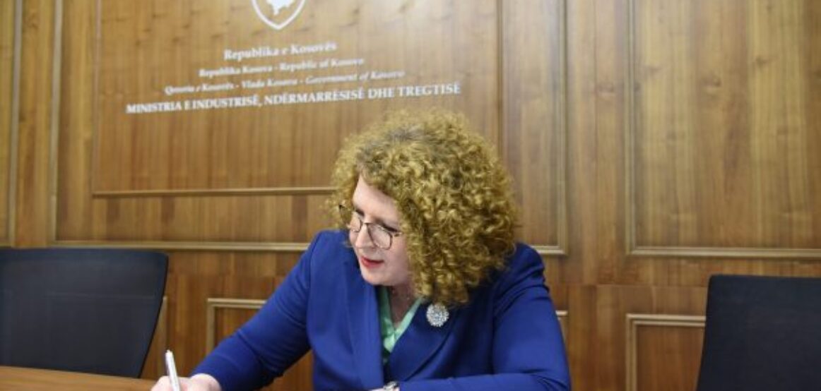 Hajdari me vendim të ri, cakton çmimin dhe masa tjera mbrojtëse për çmimet e naftës
