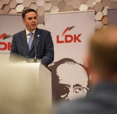 Ekonfirmon LDK-ja, edhe Lumir Abdixhiku është marrë në mbrojte të afërt nga Policia