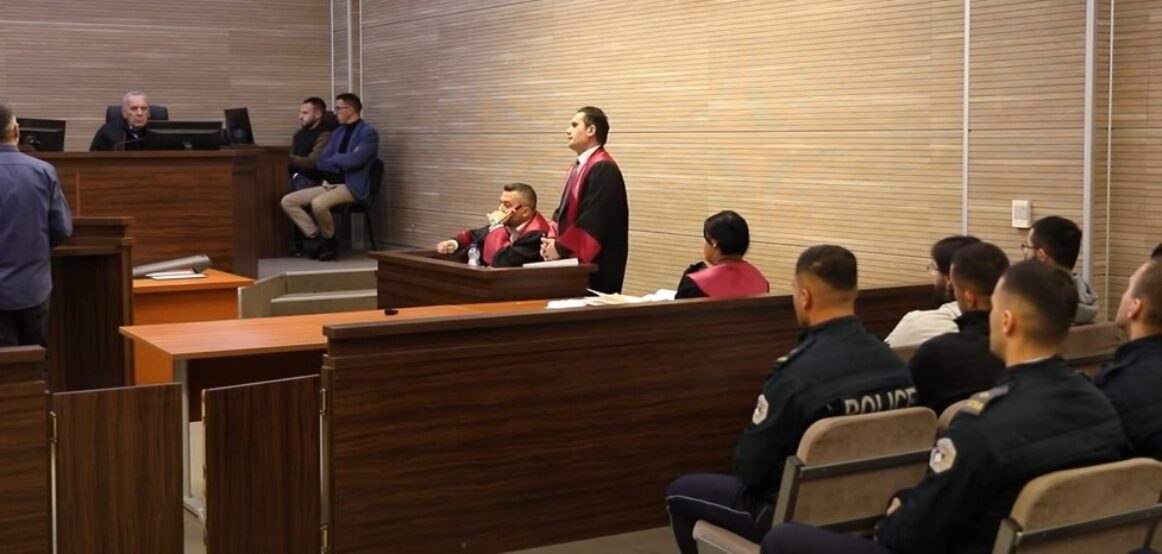 Valon Syla del para gjykatës, sulmuesit thonë dhe ngjarja ndodhi papritmas