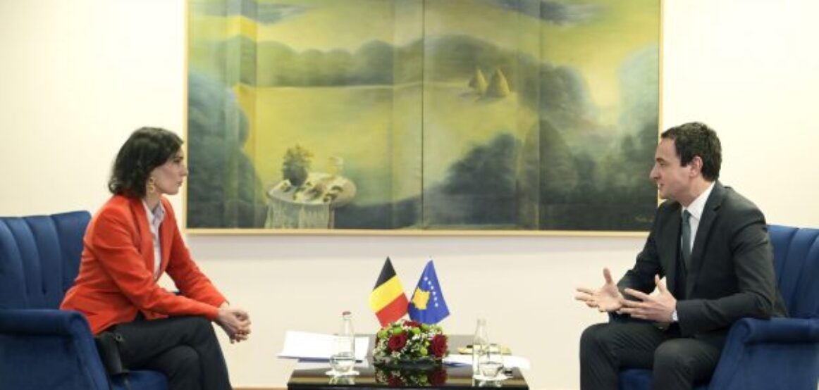 Marrëveshjet me Serbinë, Kurti ia thotë edhe diplomates belge: Nënshkrimi garancë për zbatimin e tyre