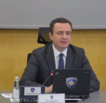 Kurti thotë se “punët nuk po ndalen”, tregon për investimet në trashëgimi kulturore