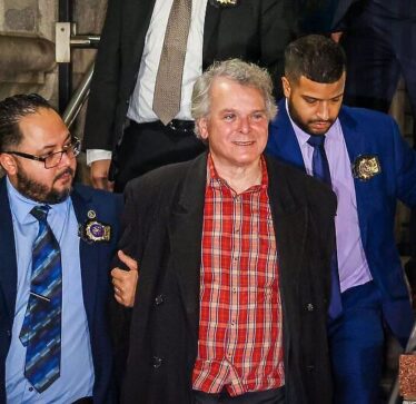 Ish-këshilltari amerikan në negociatat e Dejtonit u arrestua për përhapje të urrejtjes