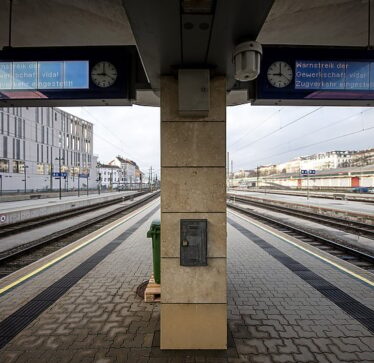 Austria kërcënohet me bllokadë të plotë, sindikatat njoftuan se 900,000 punëtorë mund të dalin në grevë