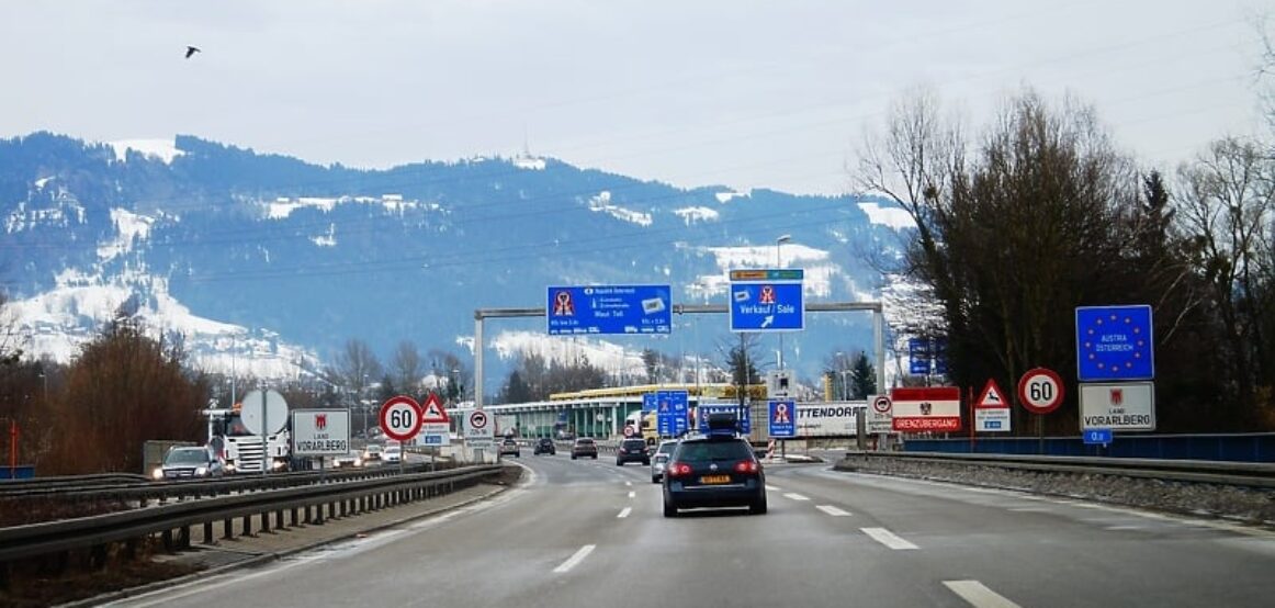 Lajm i mirë për udhëtarët në tranzit: Austria prezanton një vinjetë njëditore për autostradat