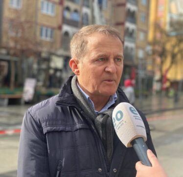 Idrizi: Anulimi i vizitës në Hagë pa arsye, shkelje e të drejtave të njeriut
