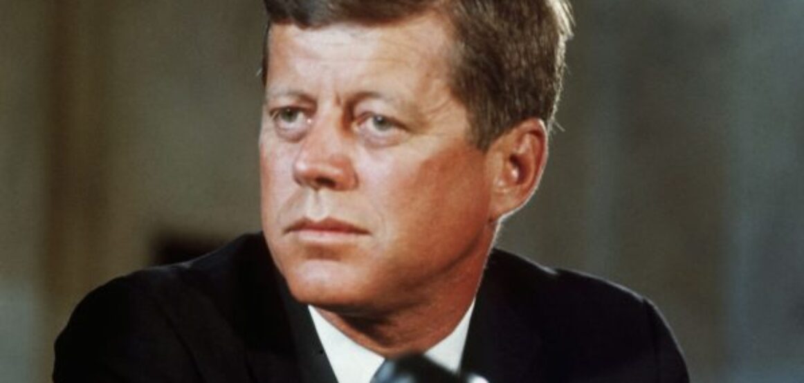 Ndërtesa nga ku u vra Presidenti Kennedy, muze për tragjedinë dhe objekt kujtese për udhëheqësin e ndjerë