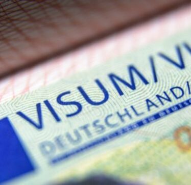 Aplikimi ‘online’, BE-ja digjitalizon vizat për zonën Schengen