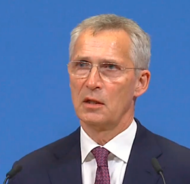 Stoltenberg: Serbia është e përgatitur të sigurojë llogaridhënie për autorët e dhunës së fundit në Kosovë