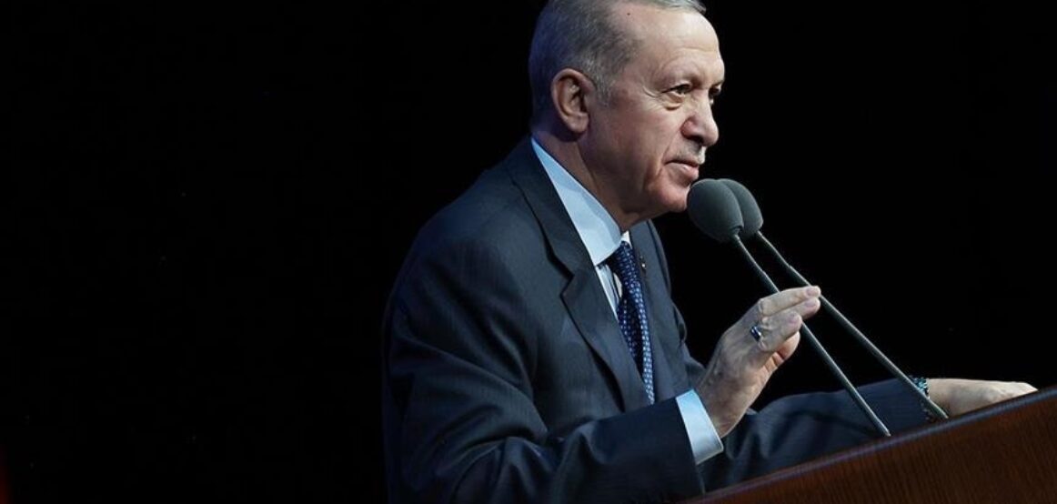 Erdoğan: Turp që Perëndimi gjithnjë flet për të drejtat e njeriut, por hesht për masakrën në Palestinë