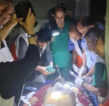 Gaza, operacionet në spitale kryhen me elektrik dore në mungesë të energjisë elektrike
