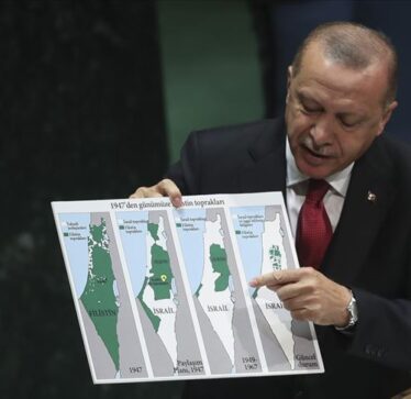 Erdogan udhëton në Arabi, do të merr pjesë në samitin islamik për të diskutuar konfliktin në Gaza