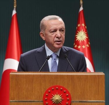 Erdoğan: Izraeli me ndërprerjen e furnizimeve përpiqet të parandalojë që të dëgjohet e vërteta në Gaza