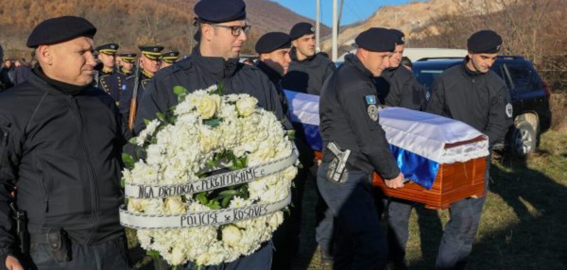 I jepet lamtumira e fundit policit që vdiq në Jarinje