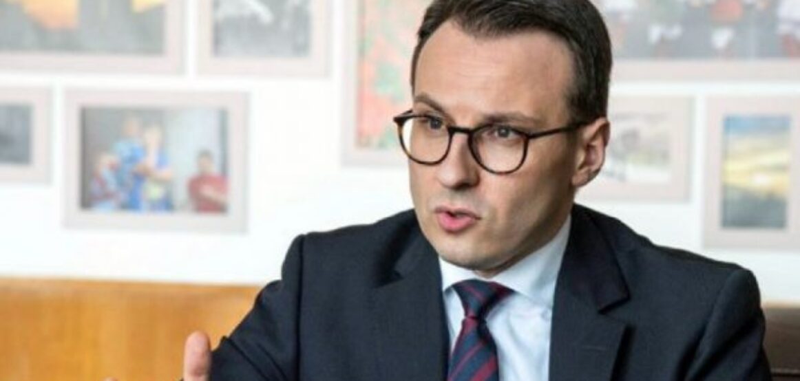 Petkoviq: Kurti tentoi t’ia hidhte topin Beogradit për dështimin e dialogut