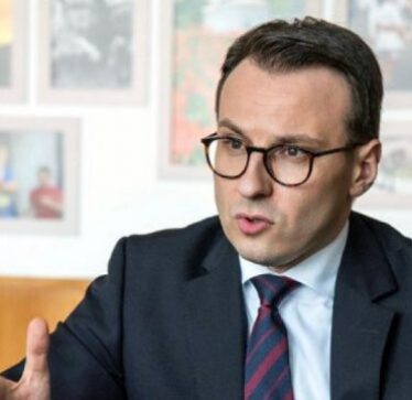 Petkoviq: Kurti tentoi t’ia hidhte topin Beogradit për dështimin e dialogut