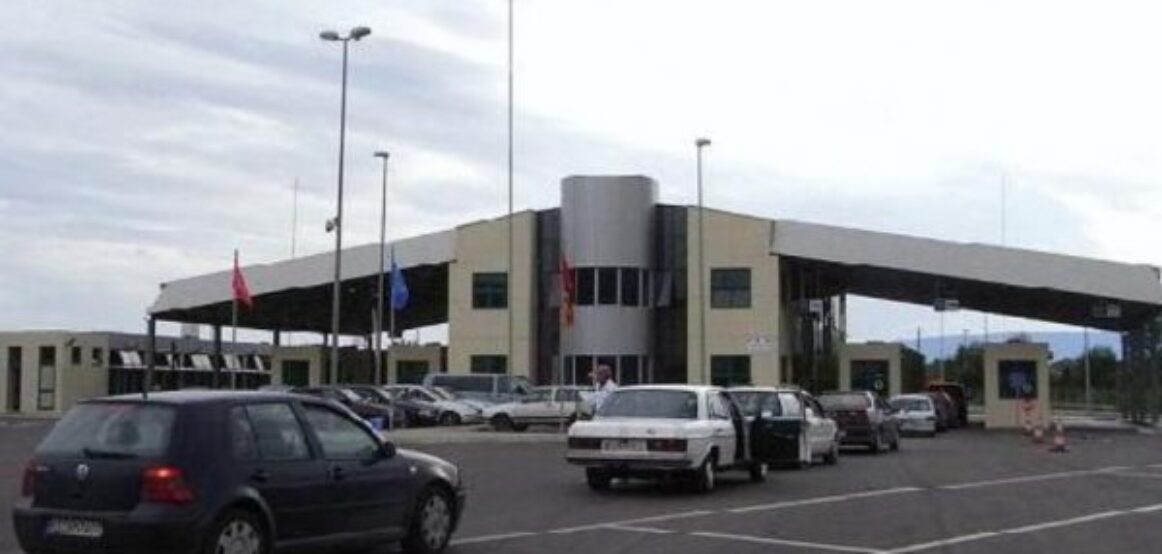 Aktakuzë kundër 12 zyrtarëve policor, 2 zyrtarëve doganorë për marrje të ryshfetit