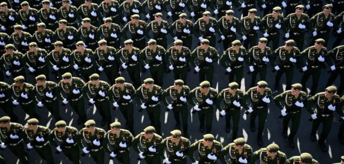 Rusia mund të sulmojë NATO-n në më pak se 36 muaj – paralajmëron kreu i Byrosë së Sigurisë Kombëtare të Polonisë