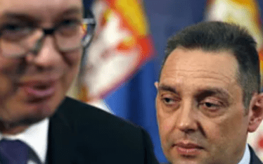 Vucic zgjidhi Vulin: Ultrafashisti serb përsërit se duhet themeluar ‘botën…