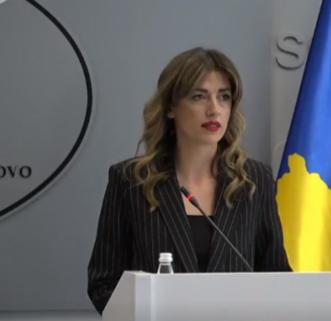 Haxhiu i reagon Isufajt: Po të mos i hiqej fletarrestimi, operimi i Radoiçiqit në veri do të ishte i pamundur