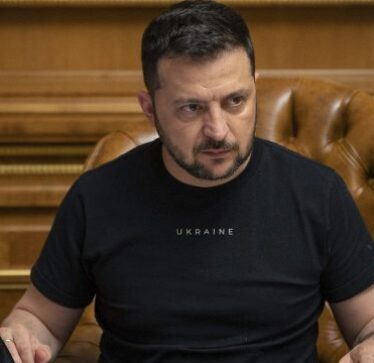Zelenskyy i drejtohet Senatit amerikan, mes debateve për ndihmën për Ukrainën