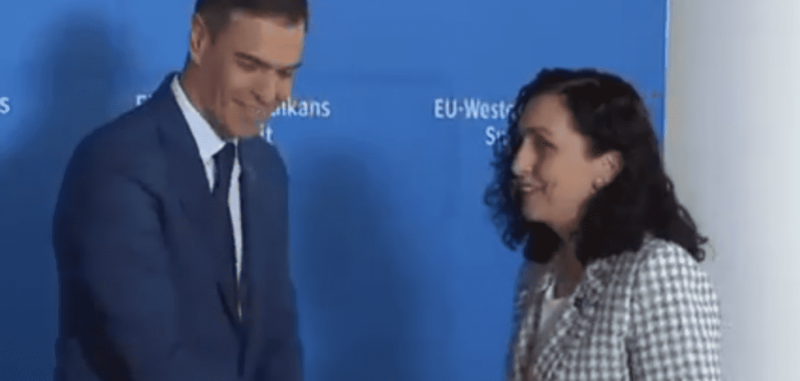 Presidentja Osmani në Bruksel, Kryeministri i Spanjës e pret me buzëqeshje