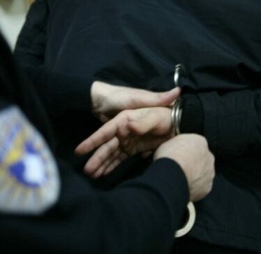 Arrestohen katër persona për veprën penale “Nxitja e përçarjes dhe mos durimit” në Han të Elezit