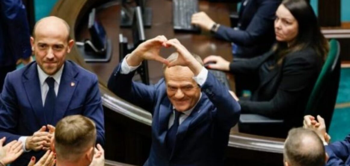 Lufta në Ukrainë, kryeministri i ri i Polonisë: Mobilizim të plotë të Perëndimit për Kyivin