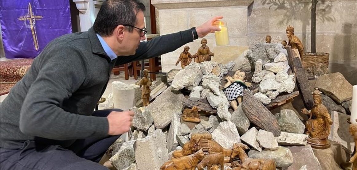 Prifti palestinez: Nëse Krishti do të lindte sot, ai do të lindte nën rrënoja
