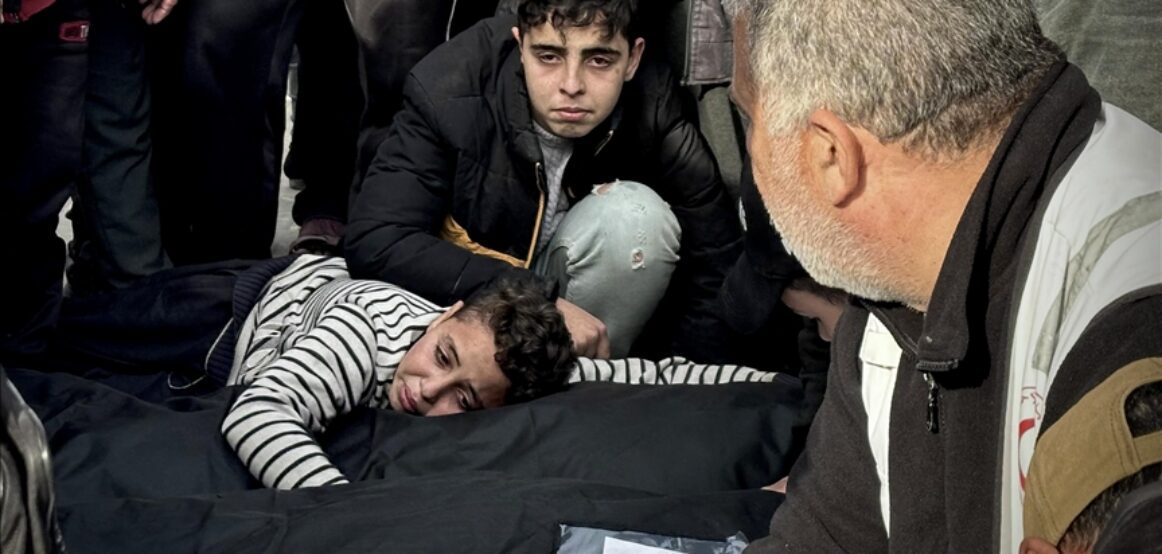 Shkon në mbi 20 mijë numri i palestinezëve të vrarë nga sulmet izraelite në Gaza