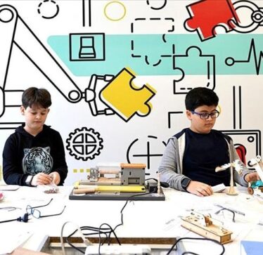 PISA zbuloi rënie të arsimit në mbarë botën gjatë pandemisë së COVID-19