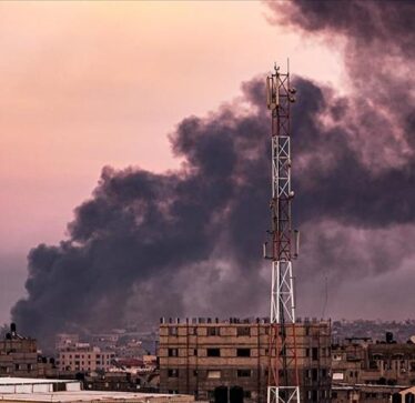 Numri i palestinezëve të vrarë në Gaza nga sulmet izraelite arrin në 18.205