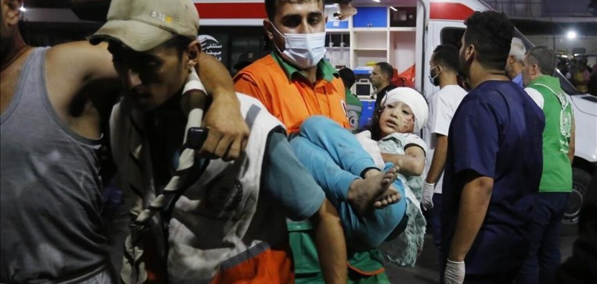 Rritet në 21.110 numri i palestinezëve të vrarë në sulmet izraelite në Gaza