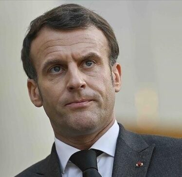 Macron i “shqetësuar” për situatën e kishës katolike në Gaza e cila ishte objektiv i sulmit izraelit