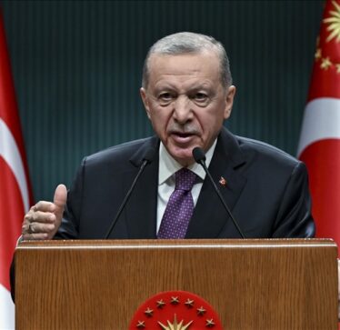 Erdogan: Pa avionët amerikanë F-16, Suedia nuk hyn në NATO