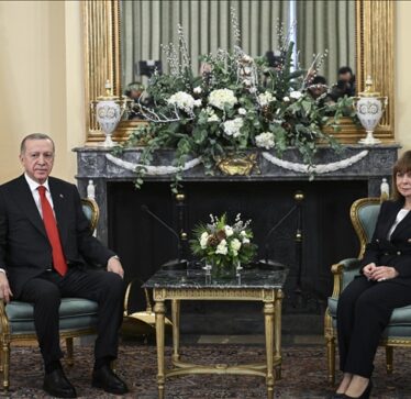 Erdoğan dhe presidentja greke theksojnë rëndësinë e përmirësimit të marrëdhënieve dypalëshe