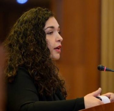 Nesër seancë plenare, Osmani flet para deputetëve