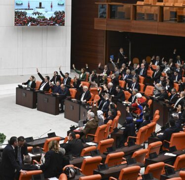 Parlamenti i Turqisë ia jep dritën jeshile anëtarësimit të Suedisë në NATO