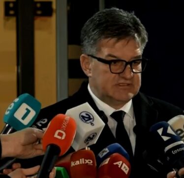 Lajçak: Komentet e Kurtit dhe Bislimit do t’i dërgoj te Shtetet Anëtare
