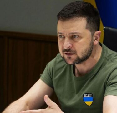 Trump tha se nëse zgjidhet sërish president do ta ndalte luftën Rusi-Ukrainë për 24 orë, Zelensky e fton ta vizitojë Kievin