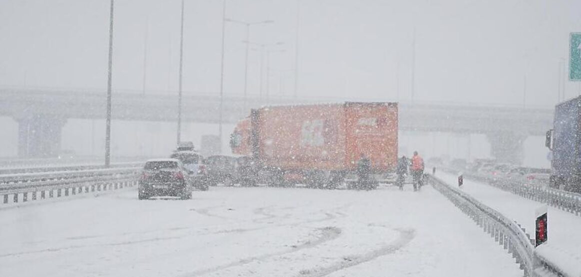 Bora dhe era krijuan probleme në Kroaci: Disa aksidente në autostradën Zagreb – Beograd