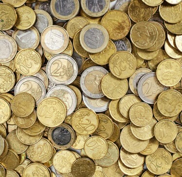 Franca shkatërron miliona monedha euro për shkak të mos shfaqjes së yjeve të BE-së