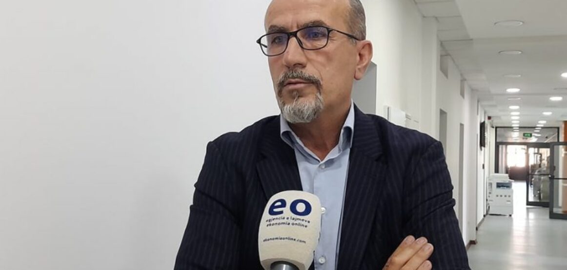 Haxhiu: MSh-ja t’i miratojë kërkesat e profesionistëve shëndetësorë, në të kundërtën shëndetësia do të jetë në kolaps