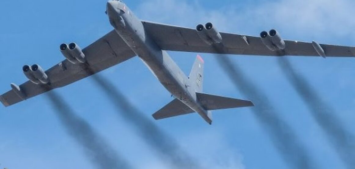 Po zhvillohet stërvitja ajrore, avioni amerikan bën xhiro mbi Republika Srpska