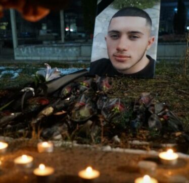 “Besa” në vrasjen e të riut në Podujevë: Hoxha thotë se e ka detyrë të ndërhyjë, avokati fton policinë të merret me të