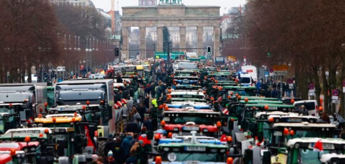 Të hënën protesta masive në Gjermani nga shoqatat e fermerëve