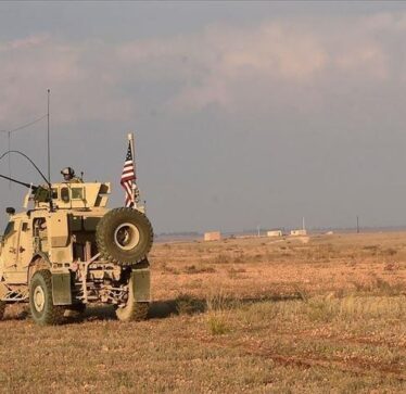 Siri, sulm me raketa në bazën amerikane
